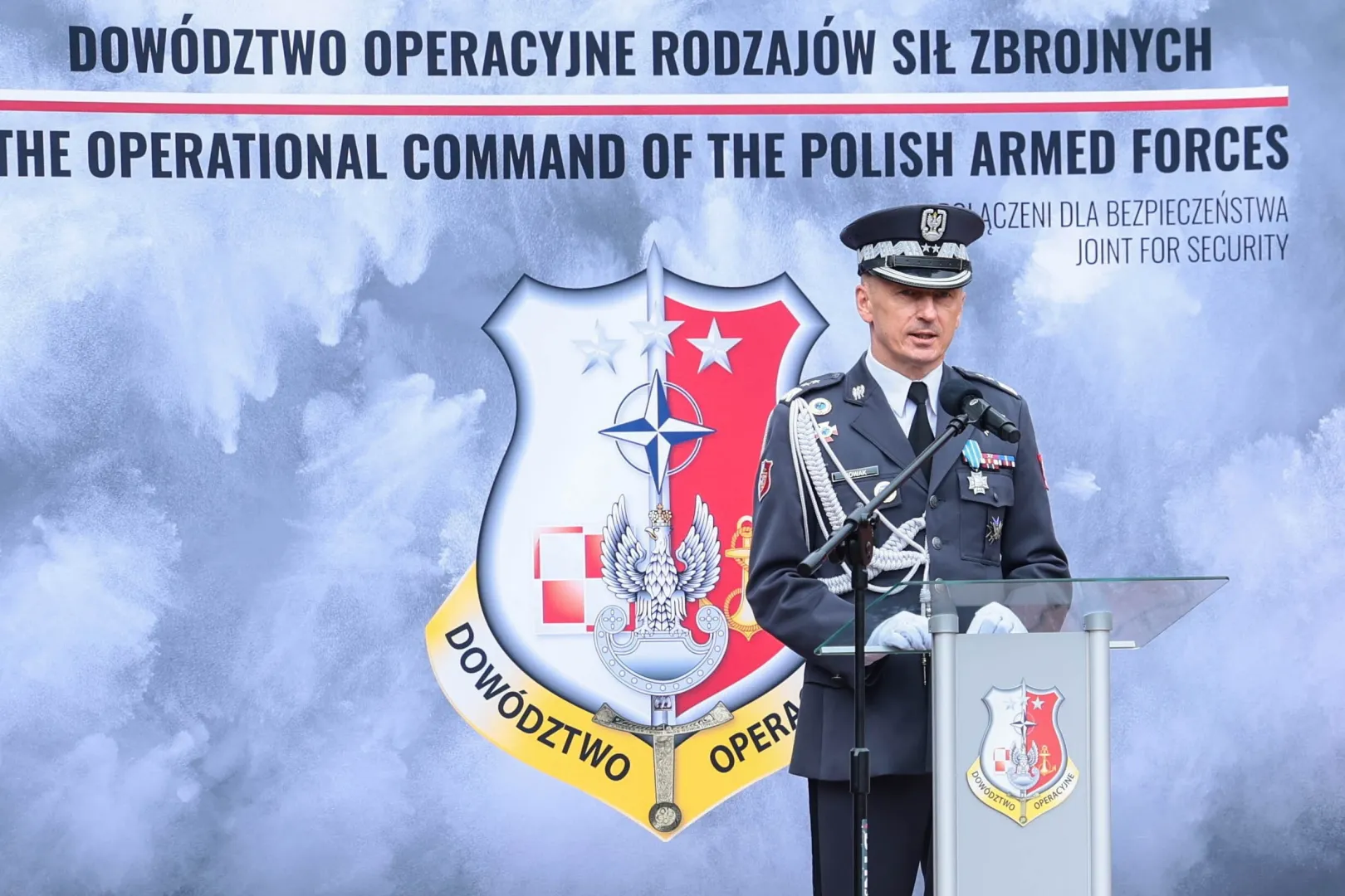 Nowy Dowódca Operacyjny Rodzajów Sił Zbrojnych gen. dyw. pil. Ireneusz Nowak. Fot. PAP/PAP/Paweł Supernak