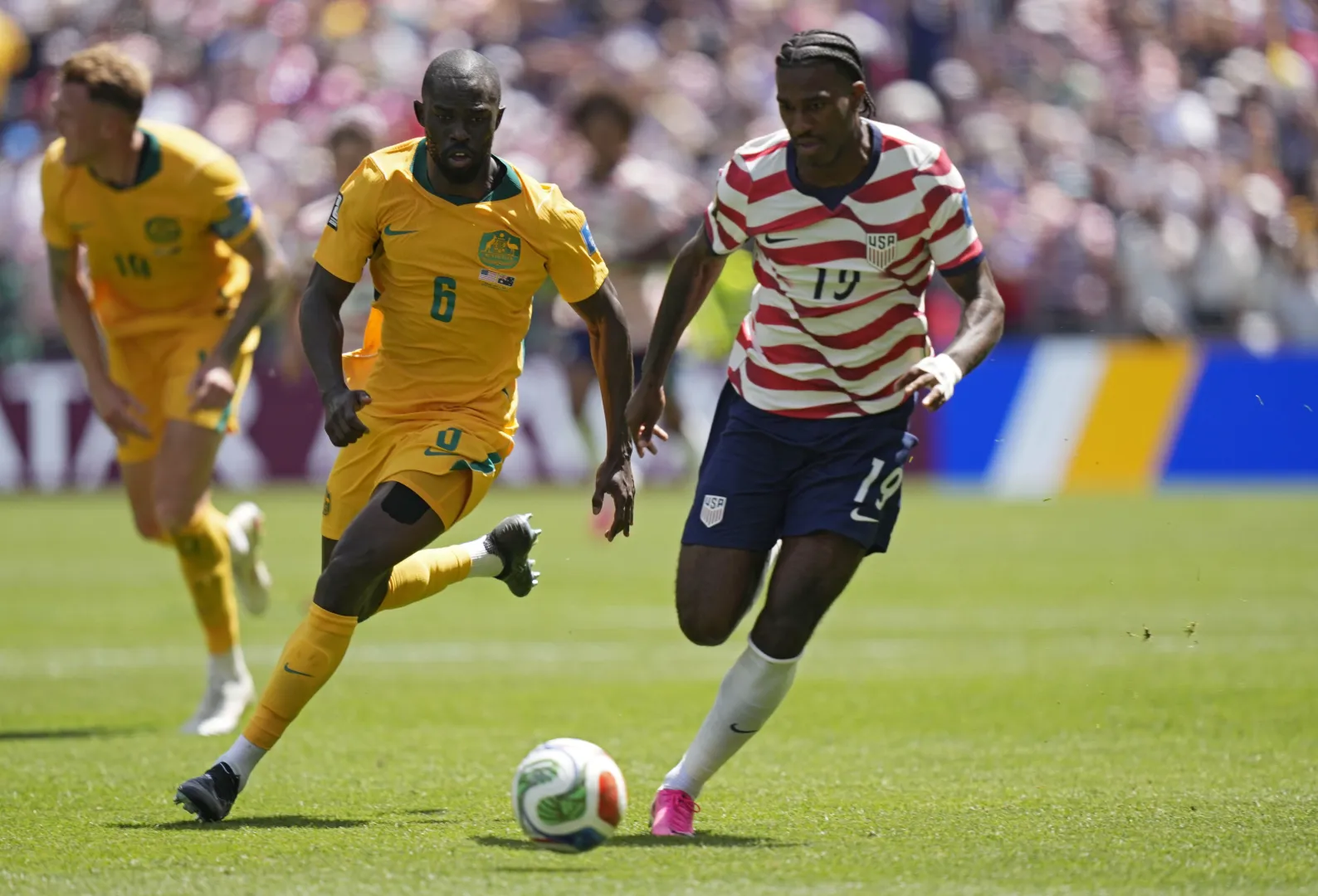 Mecz USA-Australia Fot. PAP/EPA/STEPHAN BRASHEAR