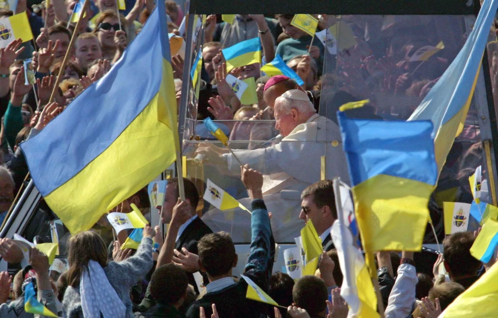 W poniedziałek Kościół rzymskokatolicki w Ukrainie obchodzi 25-lecie wizyty papieża Jana Pawła II w tym kraju. Fot. 	ATTILA KISBENEDEK