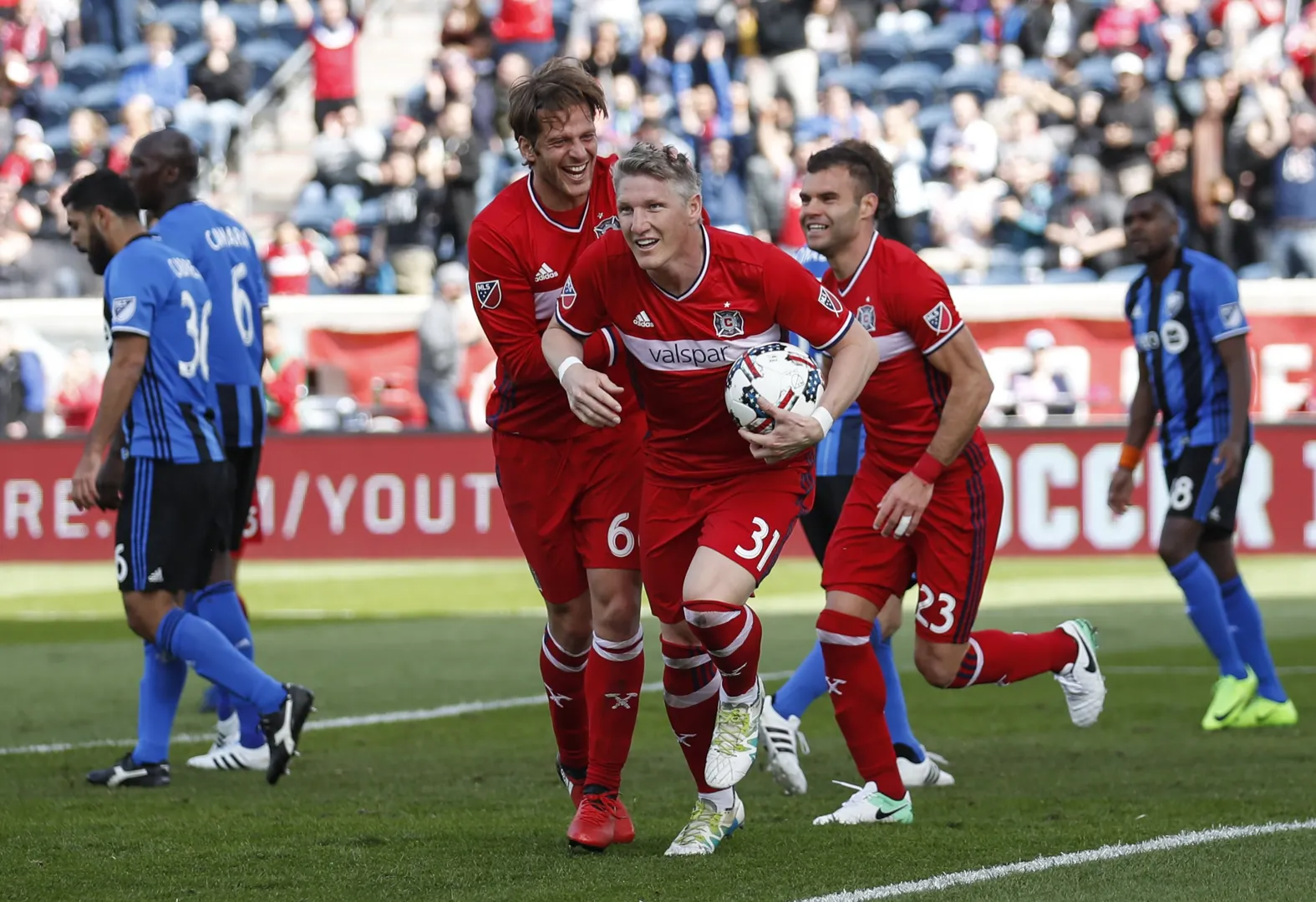 Piłkarze Chicago Fire Fot. PAP/EPA/KAMIL KRZACZYNSKI