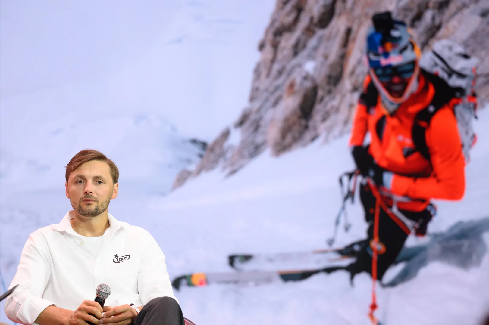 Skialpinista Andrzej Bargiel, fot. PAP/EPA/ Jakub Kaczmarczyk