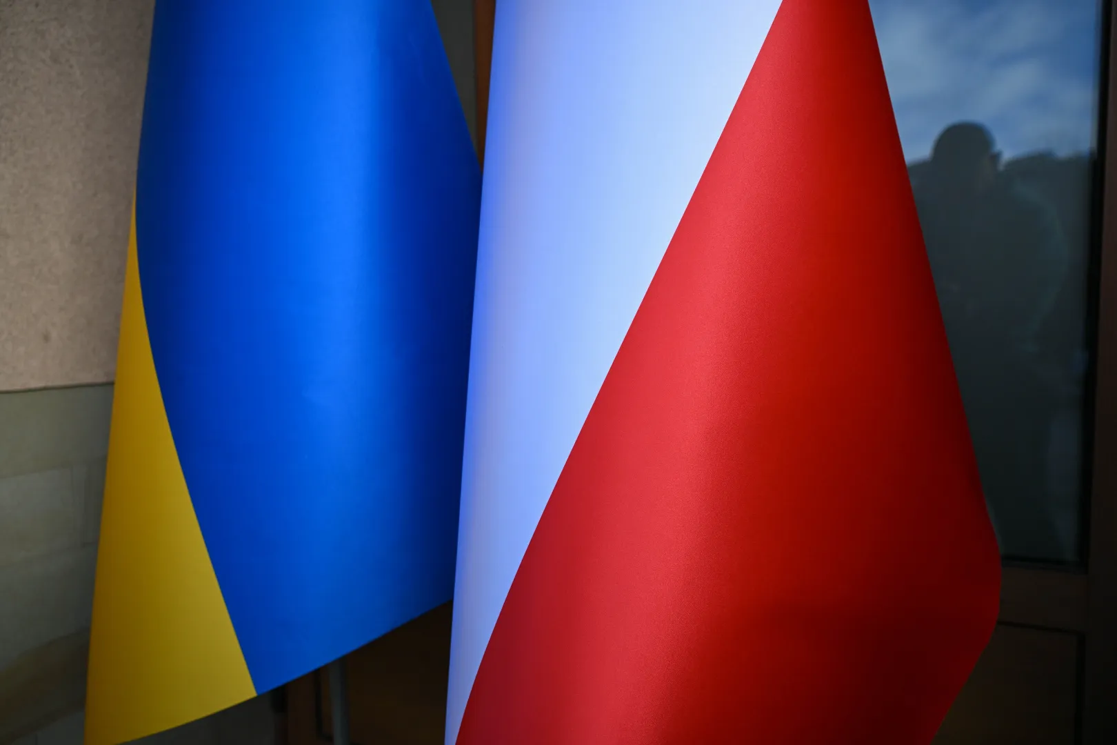 Украинский и польский флаги. Fot. PAP/Darek Delmanowicz (фотоиллюстрация)