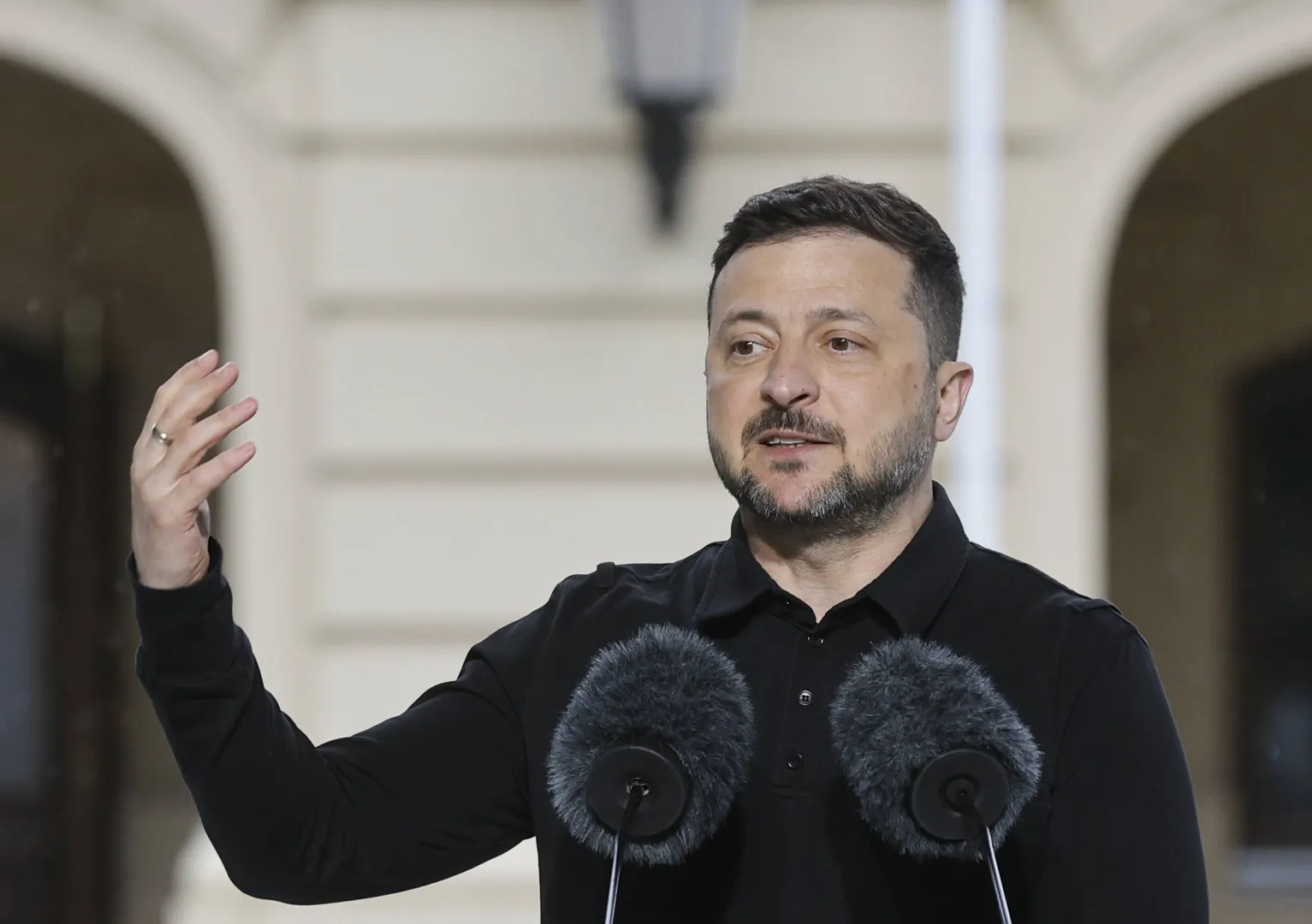 Prezydent Ukrainy Wołodymyr Zełenski. Fot. PAP/EPA/SERGEY DOLZHENKO
