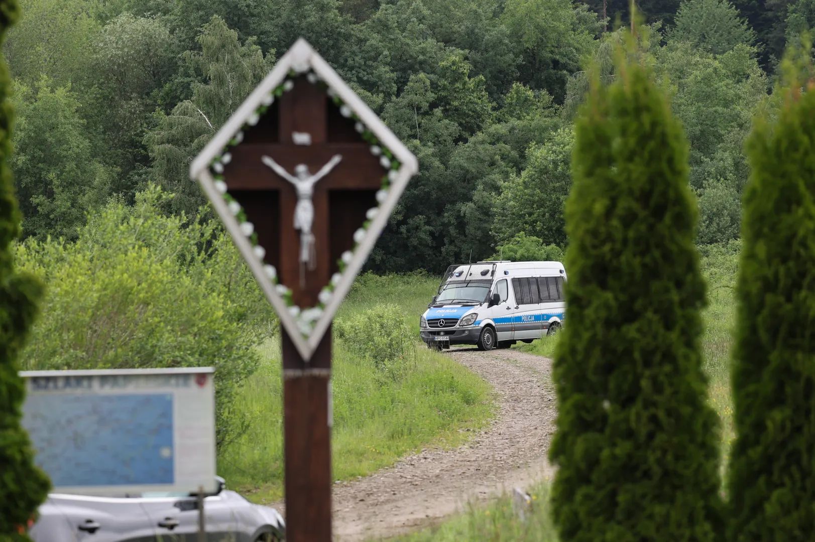 Prokuratura podkreśla, że ustalenia dotyczące przyczyn katastrofy mają charakter wstępny i będą weryfikowane w toku śledztwa. Fot. PAP/	Grzegorz Momot