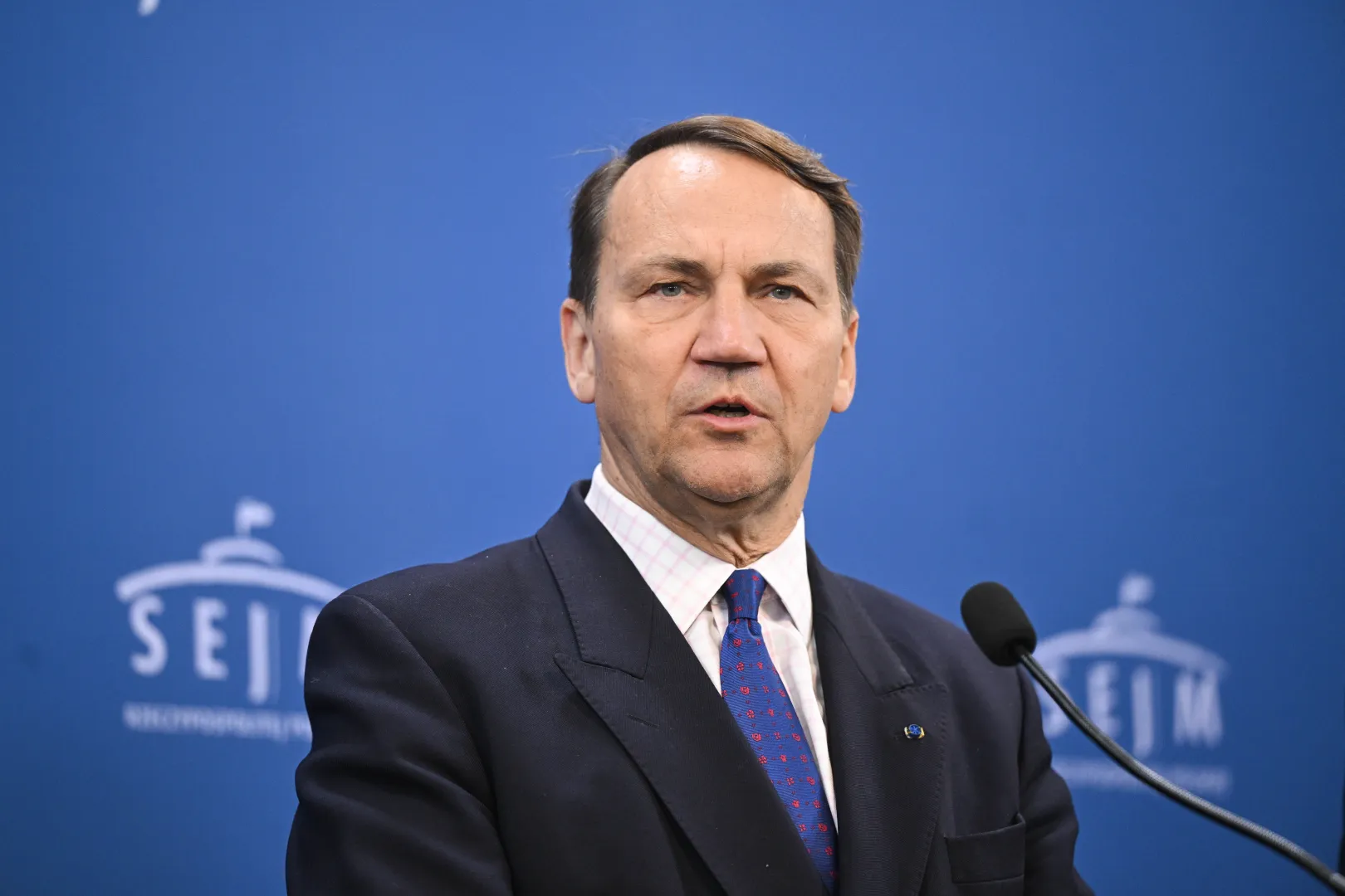 Міністр закордонних справ Радослав Сікорський. Fot. PAP/Radek Pietruszka
