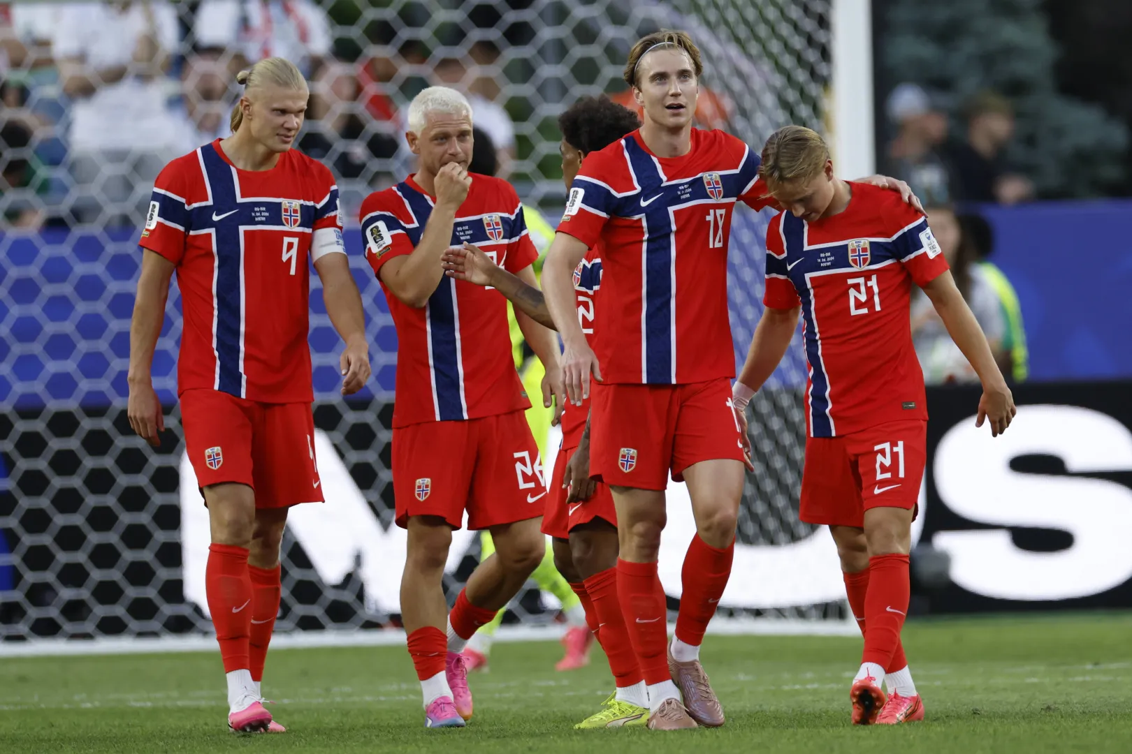 Piłkarze Norwegii. Fot. PAP/EPA/	GREG M. COOPER