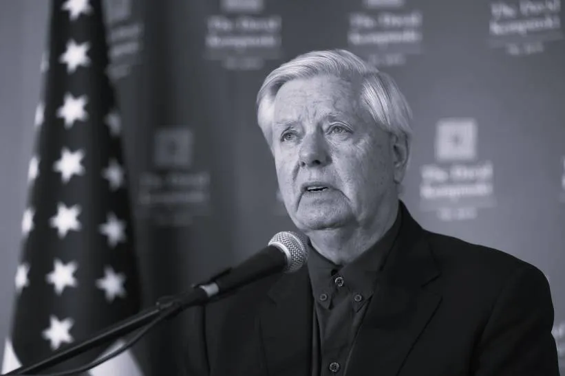 Lindsey Graham Fot. PAP/EPA/ABIR SULTAN