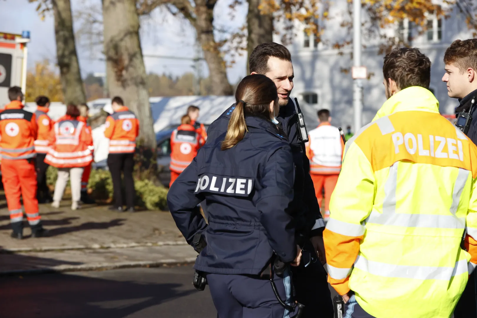 „Bild” podał, że w ataku zginął od ciosów nożownika pracownik banku. Fot. PAP/EPA/	NEWS5/ BAUERNFEIND (zdjęcie ilustracyjne)