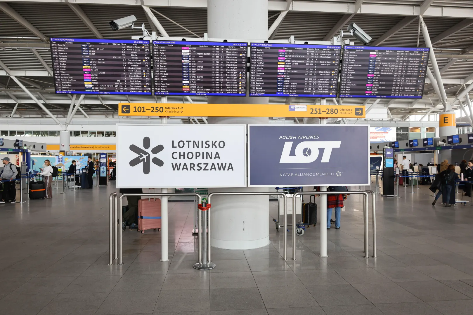 Warsaw Chopin Airport. Photo: PAP/Albert Zawada