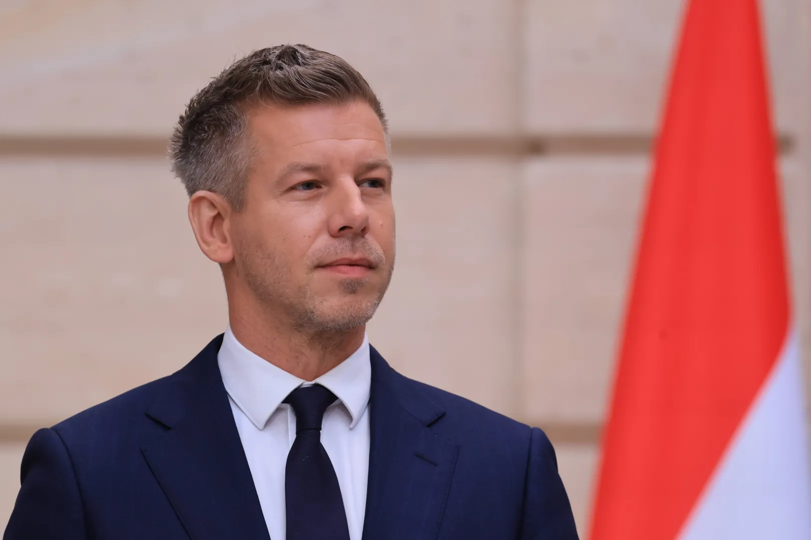 Premier Węgier Peter Magyar. Fot. PAP/EPA/LUDOVIC MARIN / POOL MAXPPP