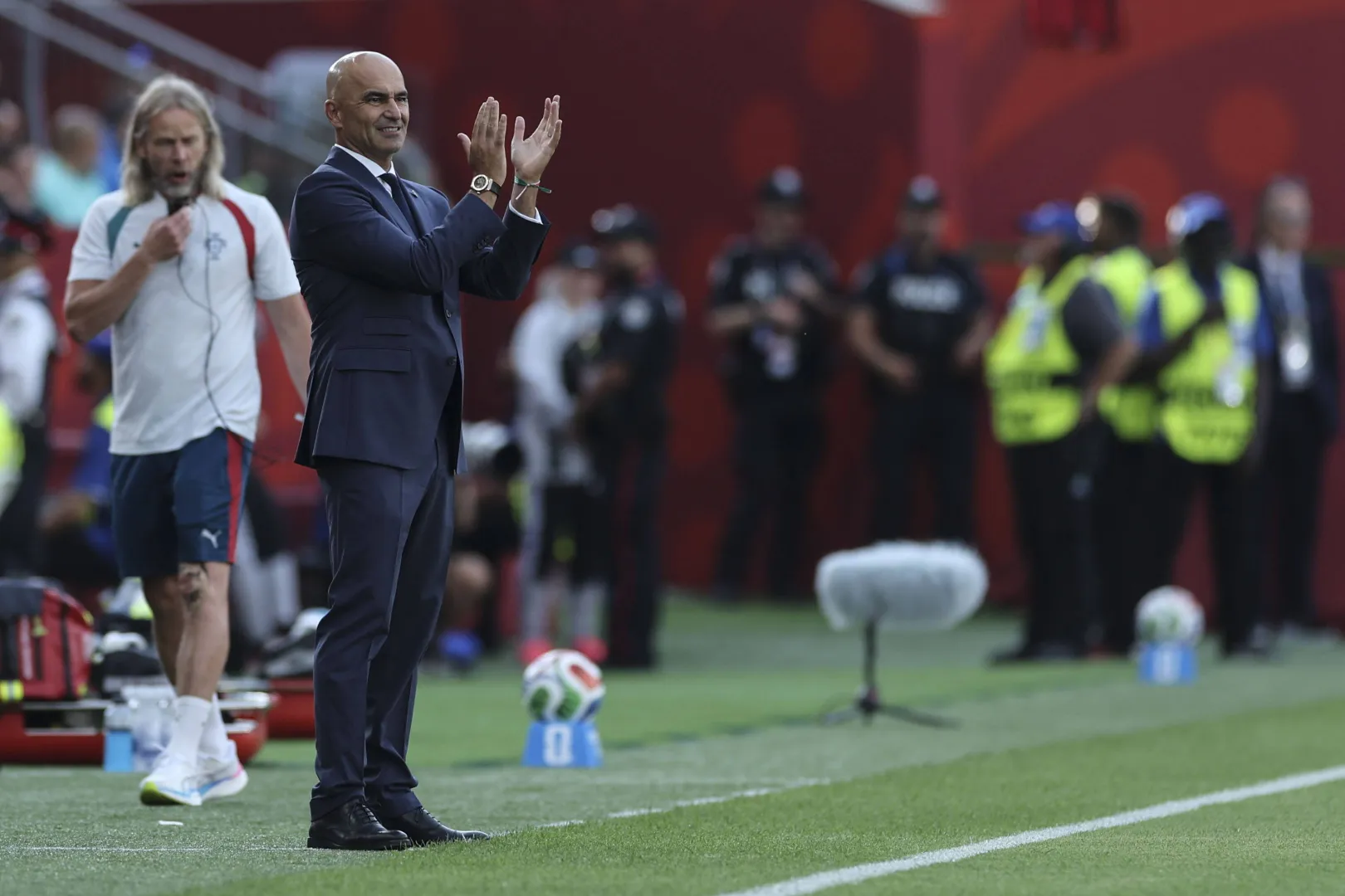 Selekcjoner reprezentacji Portugalii Roberto Martinez. Fot. PAP/EPA/MIGUEL A. LOPES