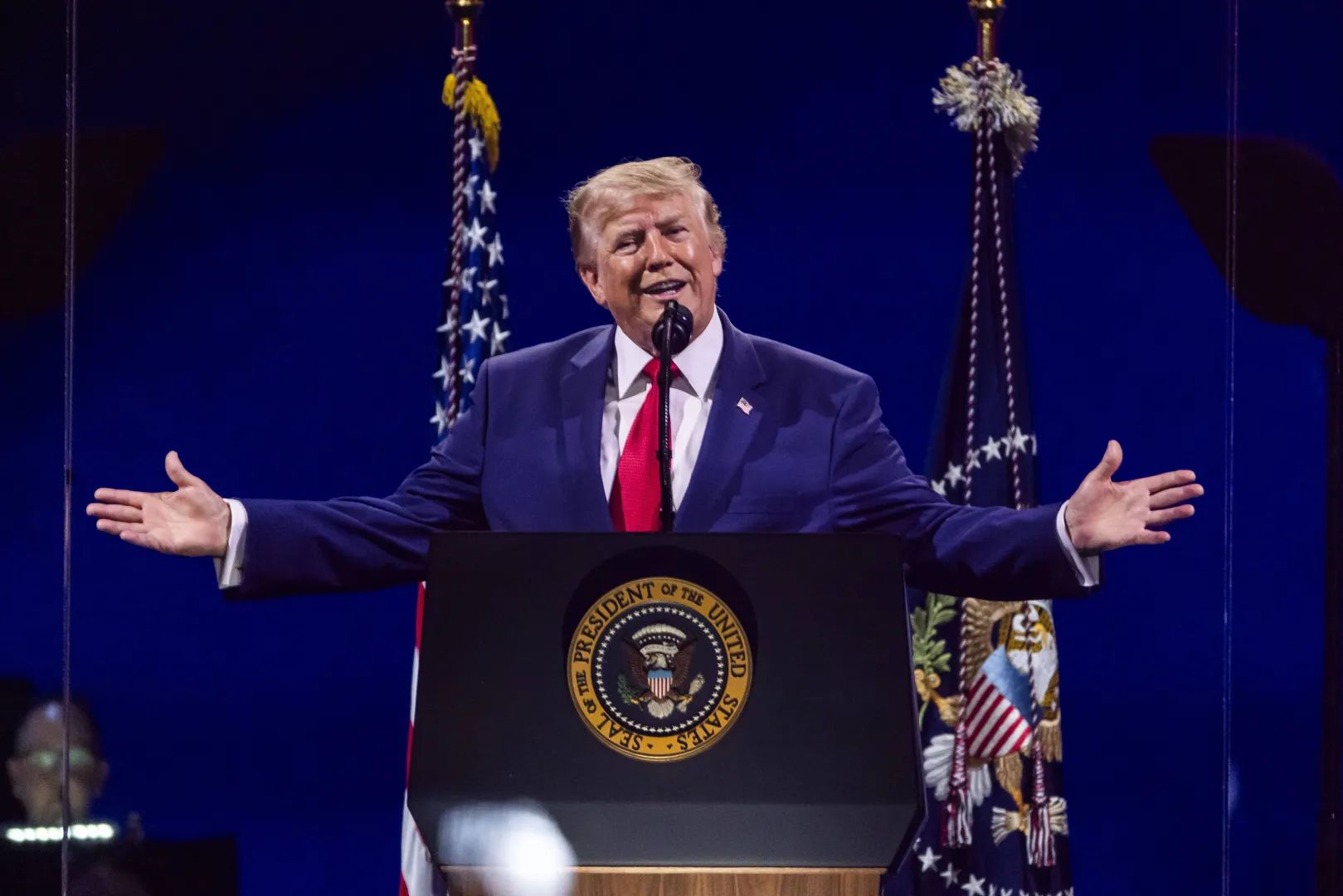 Prezydent USA Donald Trump. Fot. PAP/EPA/JIM LO SCALZO / POOL