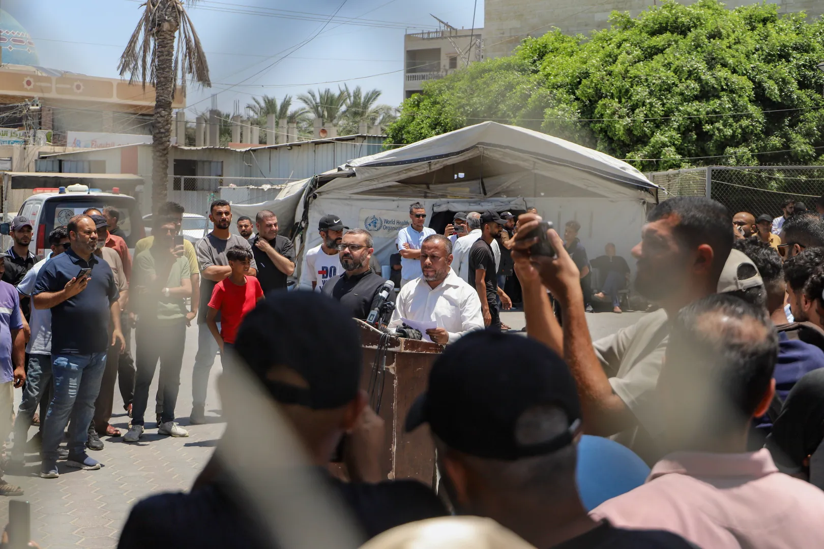 Hamas ogłosił rozwiązanie swojego rządu w Strefie Gazy. Fot. PAP/EPA/HAITHAM IMAD