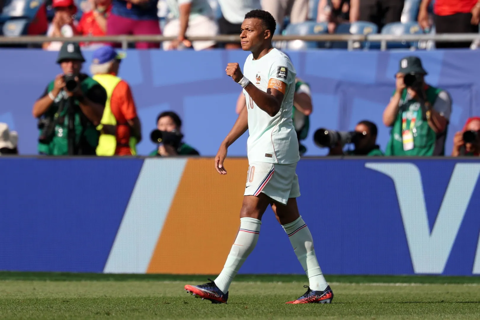 Kylian Mbappe. Fot. EPA/SARAH YENESEL