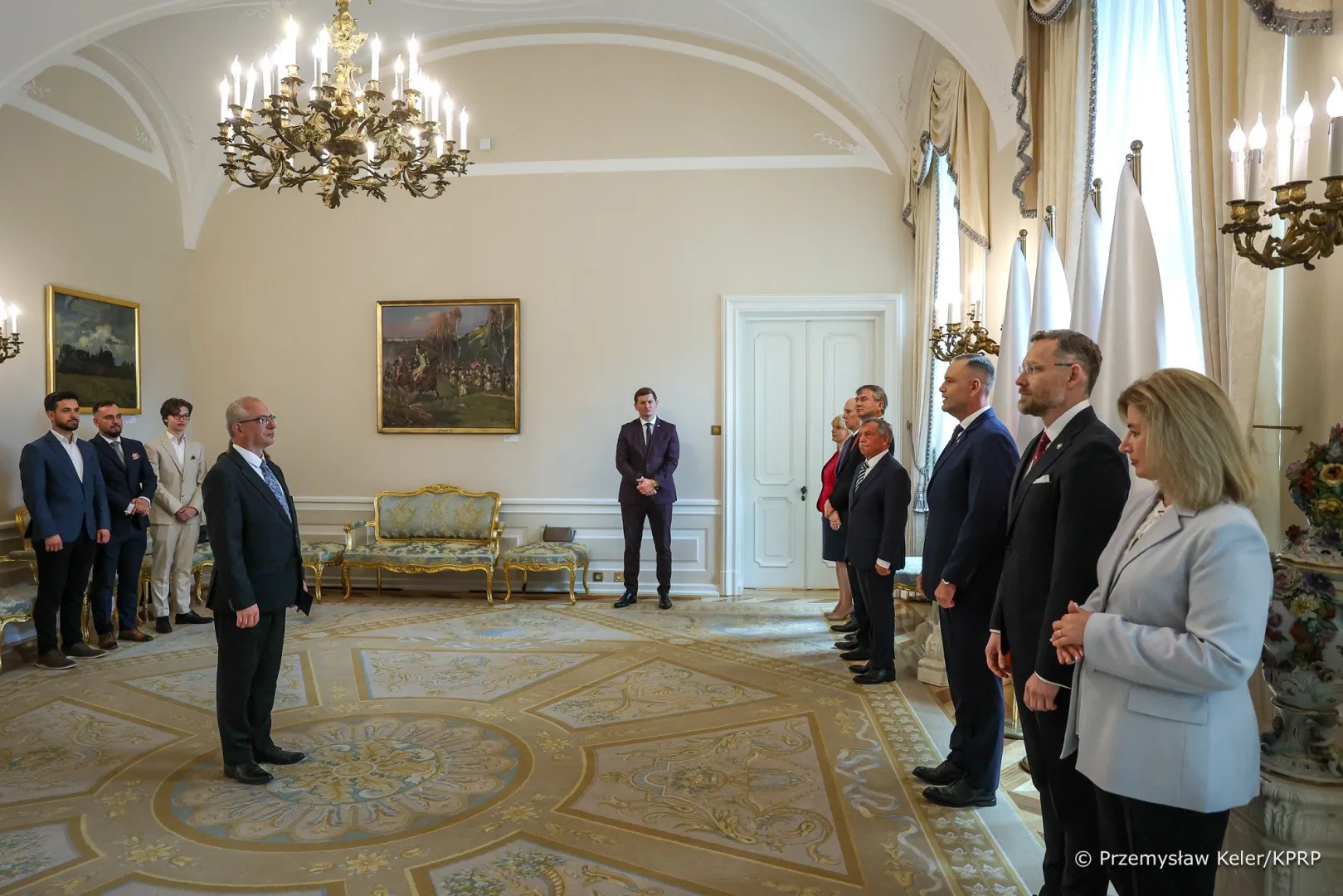 Prezydent Karol Nawrocki przyjął we wtorek ślubowanie od sędziego Trybunału Konstytucyjnego Sławomira Patyry. Fot. X/ Kancelaria Prezydenta RP