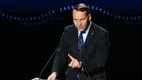 Radosław Sikorski. Fot. PAP/Marcin Bielecki
