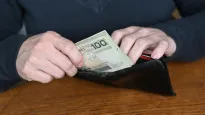 Banknoty, zdjęcie ilustracyjne. Fot. PAP/Marcin Bielecki