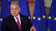 Viktor Orban, fot. PAP/EPA/OLIVIER MATTHYS