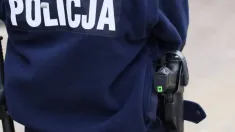 Funkcjonariusz policji - zdjęcie ilustracyjne Fot. PAP/Leszek Szymański