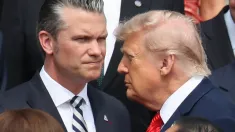 „WSJ”: Trump powiedział szefowi Pentagonu, że nie powinien źle traktować Polski. Fot. PAP/EPA/	MAXIM SHEMETOV / POOL
