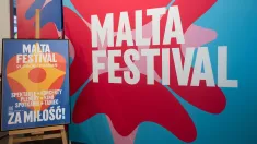  Logo festiwalu podczas konferencji prasowej zapowiadającej 36 edycję Malta Festival w Poznaniu Fot. PAP/Jakub Kaczmarczyk 
