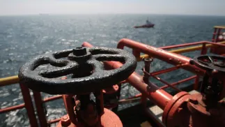 Platforma wiertnicza na Bałtyku, Fot. PAP/Leszek Szymański