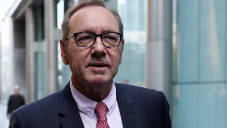 Kevin Spacey przed sądem w Londynie, fot. PAP/EPA/ANDY RAIN