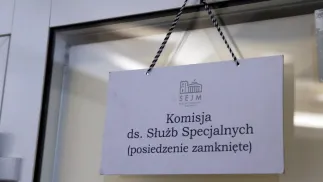 Komisja ds. służb specjalnych Fot. PAP/Tomasz Gzell
