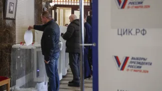 Lokale wyborcze w Rosji, fot. PAP/EPA/MAXIM SHIPENKOV