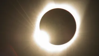 Zaćmienie Słońca. Fot. PAP/News Pictures/Xinhua