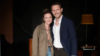 Magdalena Boczarska i Mateusz Banasiuk na próbie medialnej sztuki "Wypiór" w reżyserii Pawła Świątka w Teatrze IMKA w Warszawie, fot. PAP/Marcin Obara