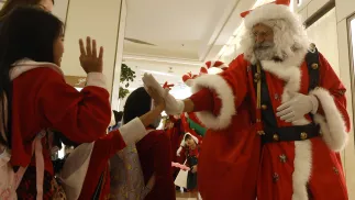 Święty Mikołaj. Fot. PAP.EPA/NARONG SANGNAK
