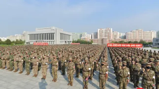 Północnokoreańscy żołnierze, fot. PAP/EPA/KCNA