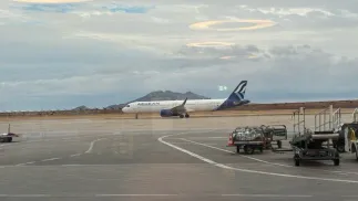 Polacy z flotylli wylądowali w Atenach. Fot. X/ Radosław Sikorski