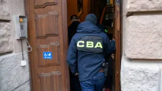 Funkcjonariusz CBA, zdjęcie ilustracyjne. Fot. Fot. PAP/Jakub Kaczmarczyk