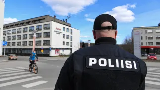 Policja w Finlandii, zdjęcie ilustracyjne, fot. PAP/EPA/COMPIC/KIMMO BRANDT