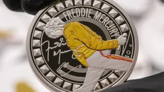 Moneta z wizerunkiem Freddie’ego Mercury’ego. Źródło: Instagram/Royalmintuk