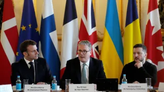 Prezydent Francji Emmanuel Macron, brytyjski premier Keir Starmer i Prezydent Ukrainy Wołodymyr Zełenski. Fot. EPA/CHRISTOPHE ENA / POOL