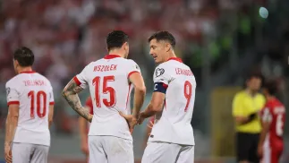 Piłkarze reprezentacji Polski Robert Lewandowski i Paweł Wszołek. Fot. PAP/Leszek Szymański