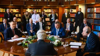 Prezydent RP Karol Nawrocki wraz z prezydentami Czech, Słowacji i Węgier.. Fot. PAP/	Radek Pietruszka