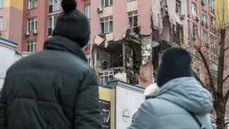 Zniszczenia po ataku na Kijów Fot. PAP/Vladyslav Musiienko