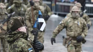 Estońscy żołnierze, fot. PAP/EPA/VALDA KALNINA