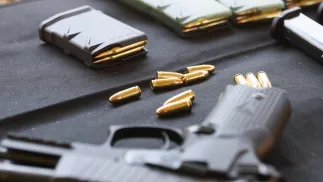 Broń. Fot. PAP/Leszek Szymański