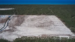 Teren pod budowę pierwszej polskiej elektrowni jądrowej w lokalizacji „Lubiatowo-Kopalino”. Fot. PAP/Adam Warżawa