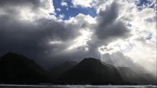 Widok na wyspę Tahiti. Fot. EPA/FAZRY ISMAIL 