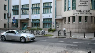 Бібліотека Католицького Університету в Любліні. Фотоілюстрація. Fot. PAP/Wojtek Jargiło