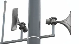 Syreny alarmowe, zdjęcie ilustracyjne, fot. PAP/Radek Pietruszka