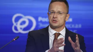 Peter Szijjarto Fot. PAP/EPA/MAXIM SHIPENKOV