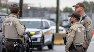 Policja w USA (zdjęcie ilustracyjne). Fot. EPA/CRISTOBAL HERRERA-ULASHKEVICH