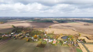 Zabłotnia, działka pod CPK. Fot. PAP/Leszek Szymański